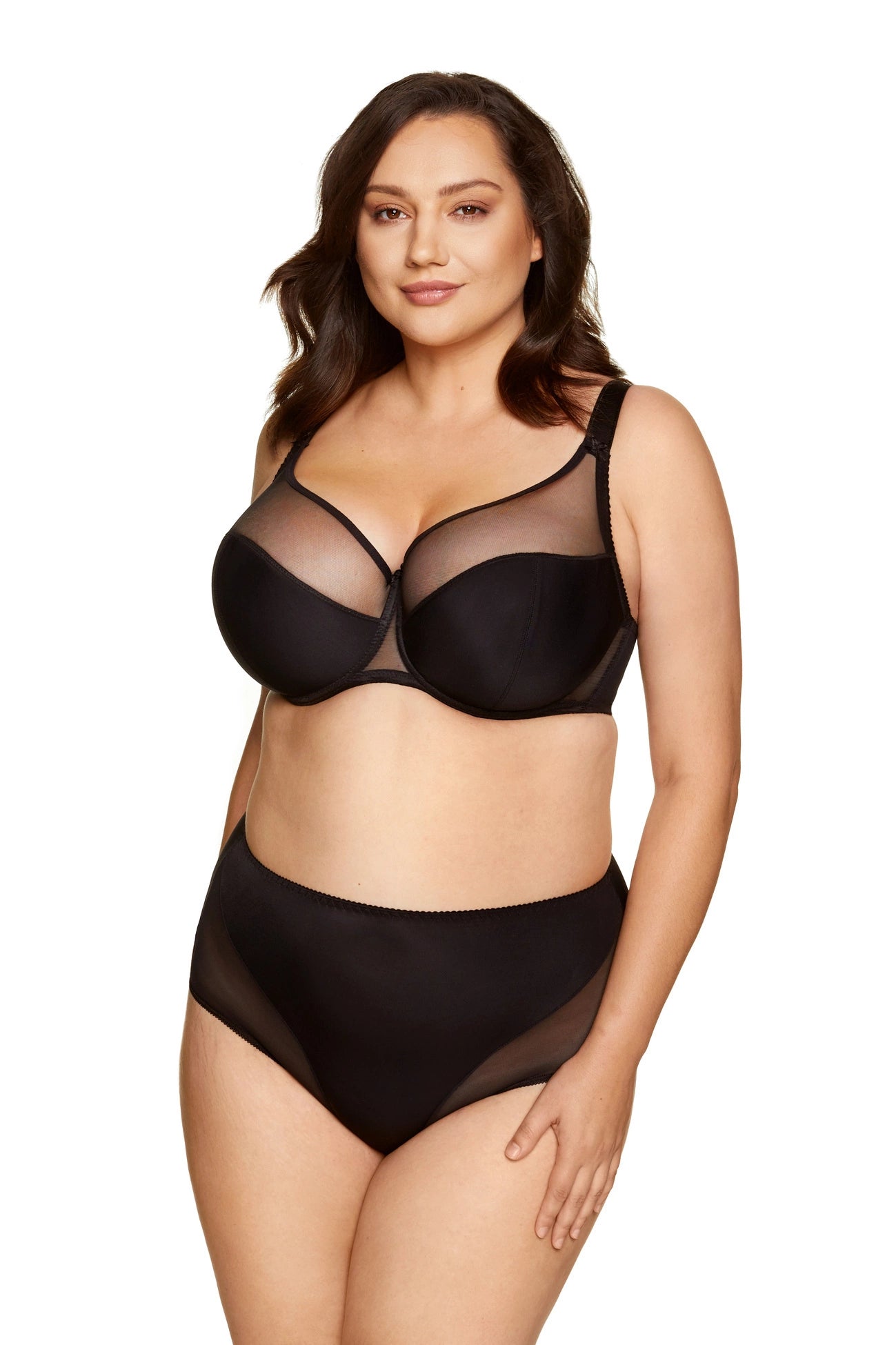 Zara smooth semi-padded bra black (Discount Group A) | Gorteks | MySalvio