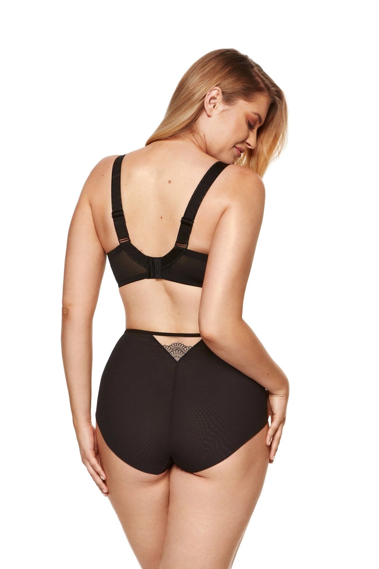 Heidi high-waisted embroidered briefs black (Discount Group B) | Gorteks | MySalvio