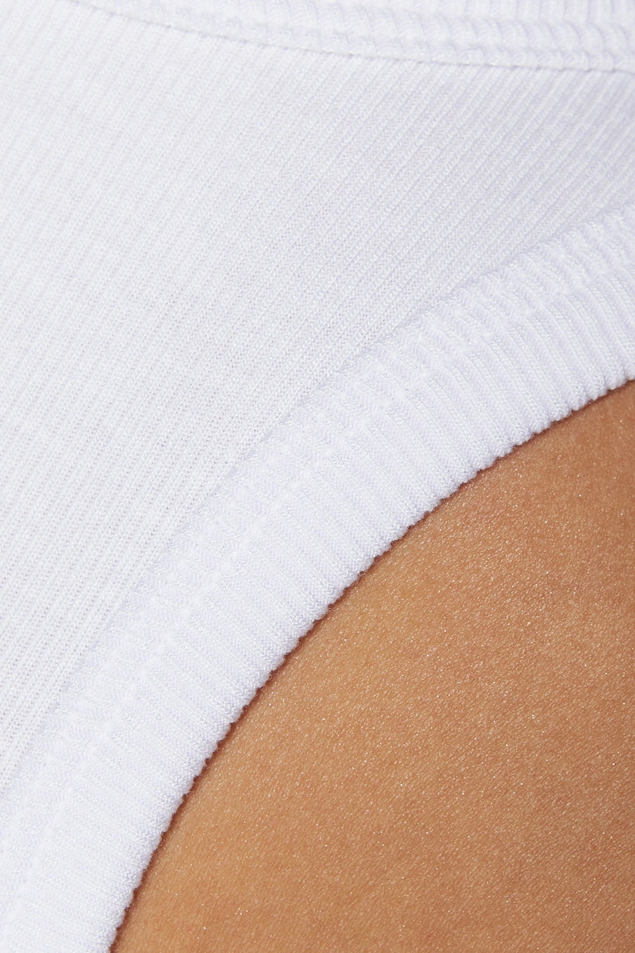Lotta ribbed tank top (white) (Discount Group B) | Gorteks | MySalvio