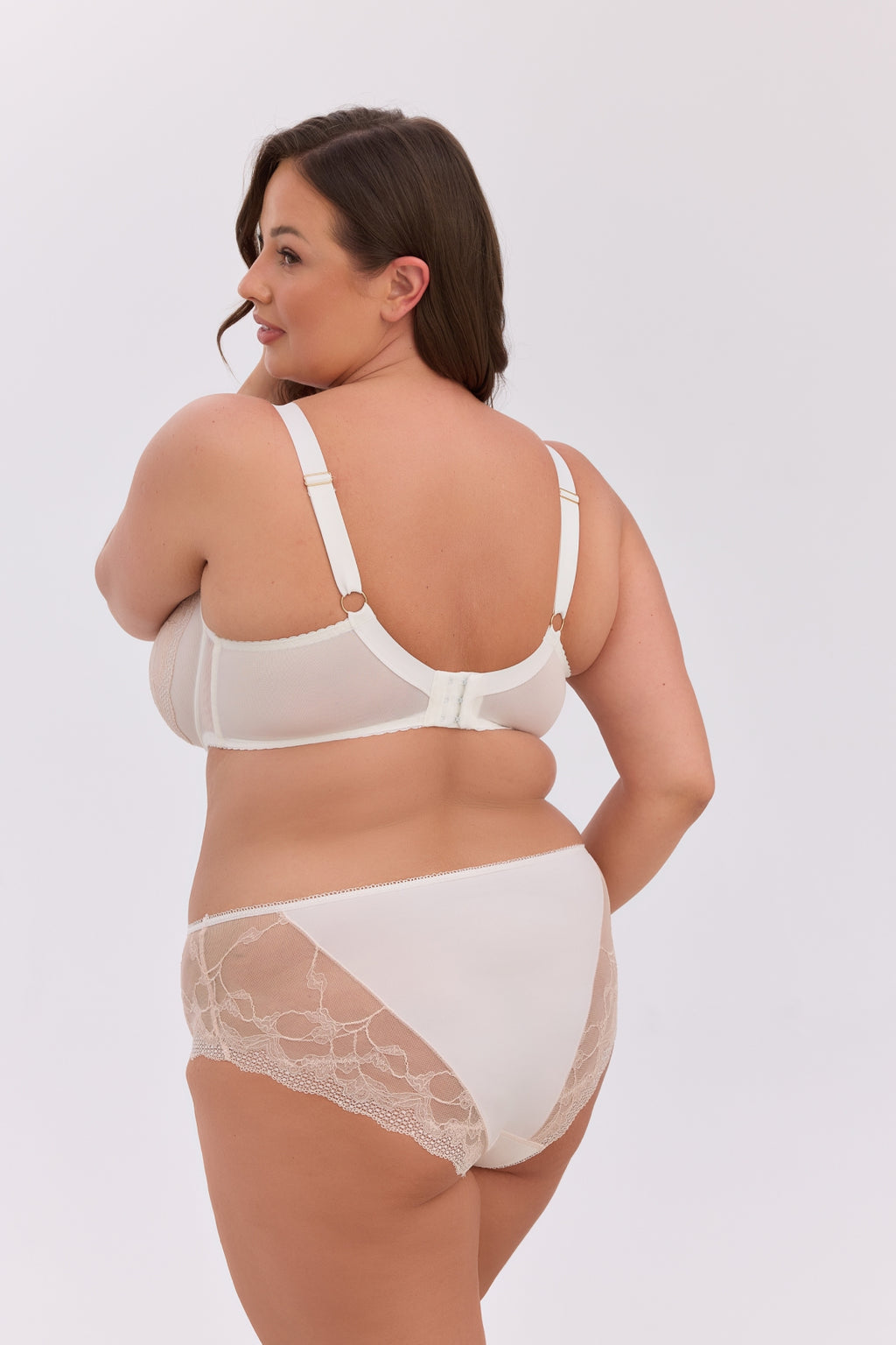 Ecru-Beige Soft Bra Celina MAXI | GAIA | MySalvio